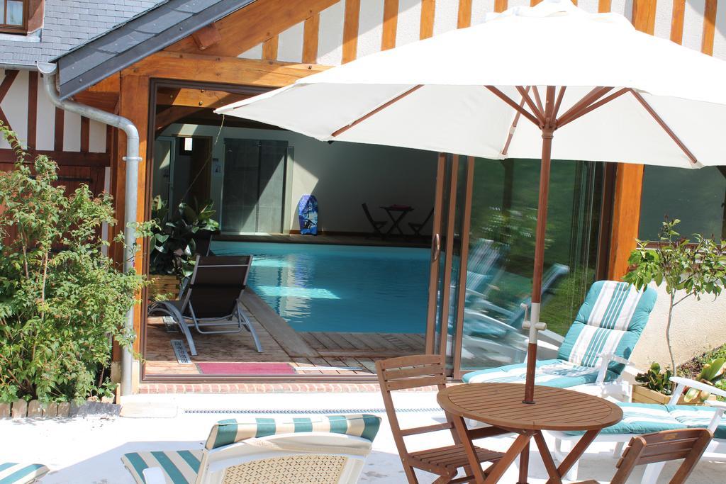 B&B Devalpierre Adult Only Glanville Eksteriør billede