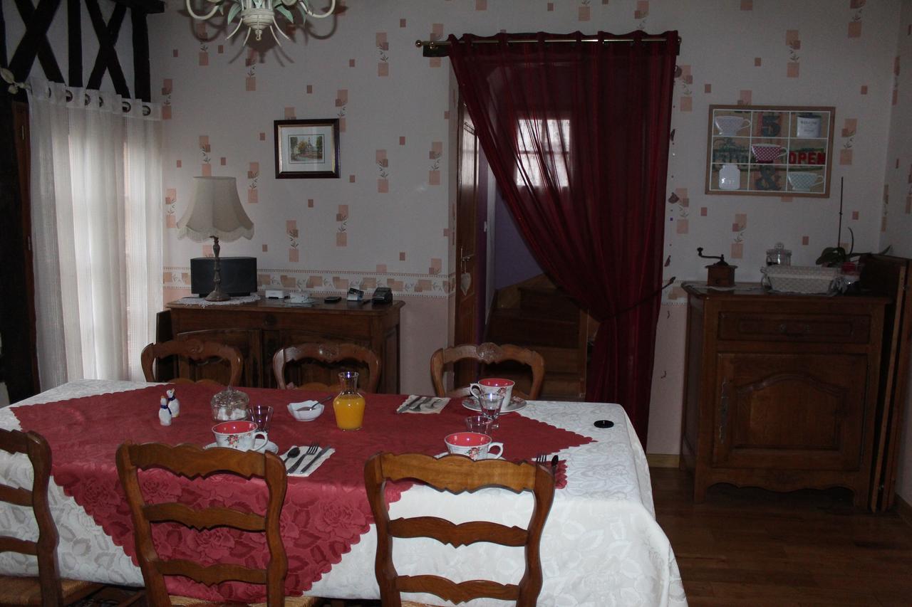 B&B Devalpierre Adult Only Glanville Eksteriør billede